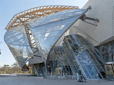 louis vuitton foundation architectural style